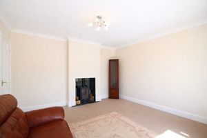 Lounge- click for photo gallery